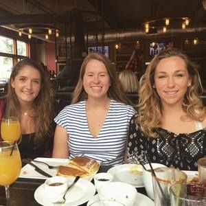 Meet your Posher, Caroline